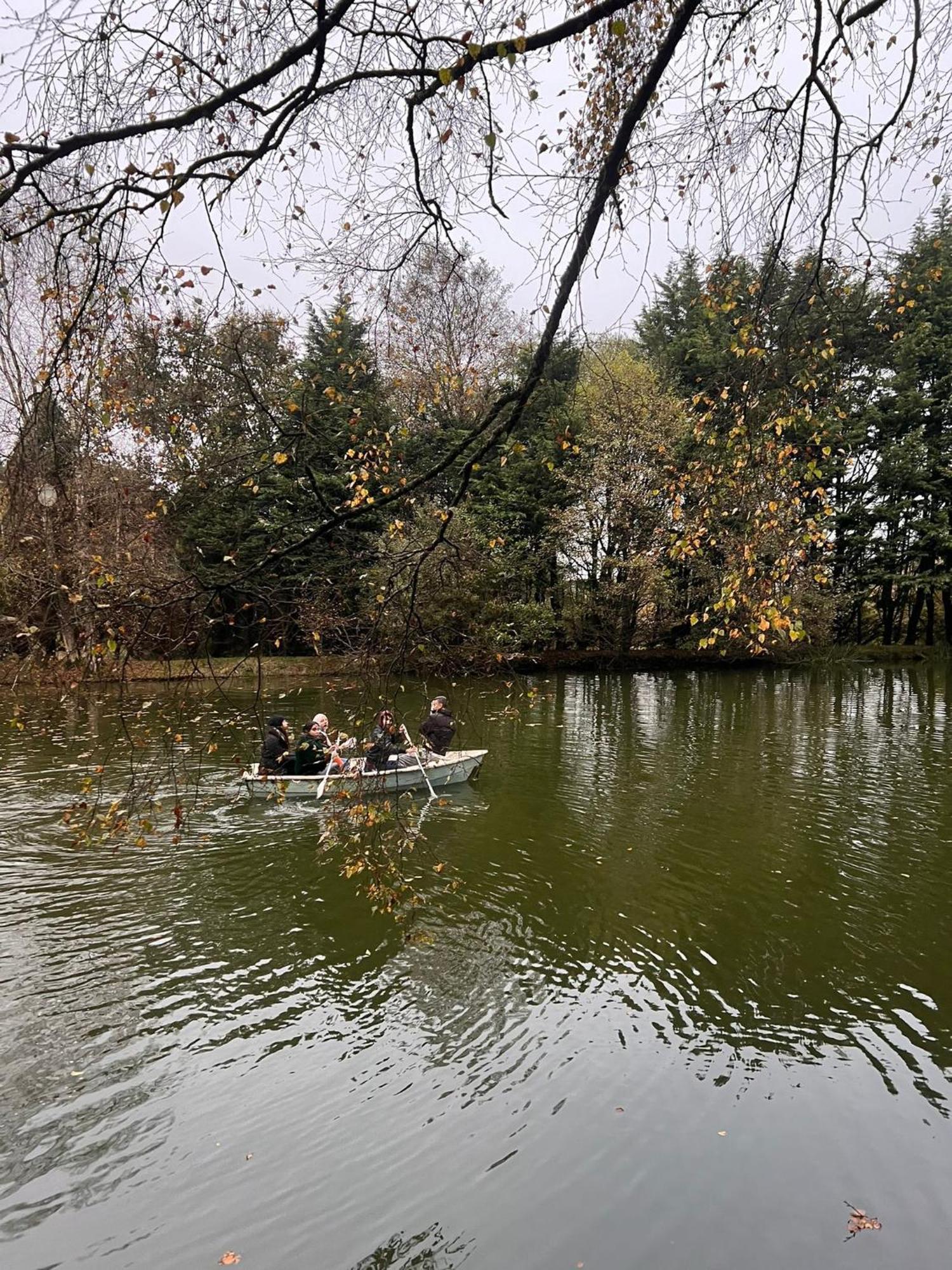 Lakeside Sourdeval المظهر الخارجي الصورة